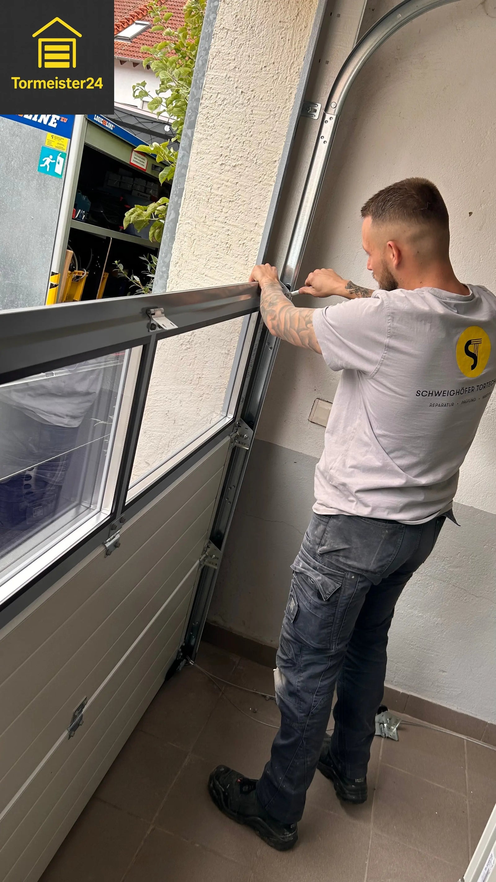 https://tormeister24.de/cdn/shop/articles/Garagentor-Fehler-vermeiden_-9-wichtige-Warnsignale-_-Tormeister24-Tormeister24-198590220.jpg?v=1769373219&width=1600