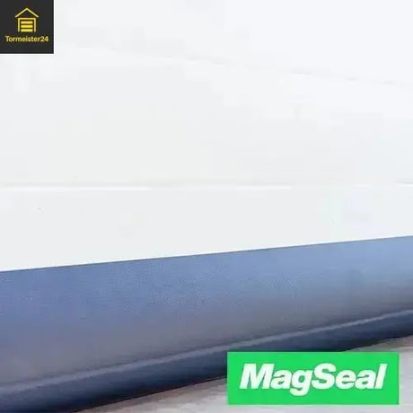 Spaltabdichtung für Garagentor mit Edelstahlgitter