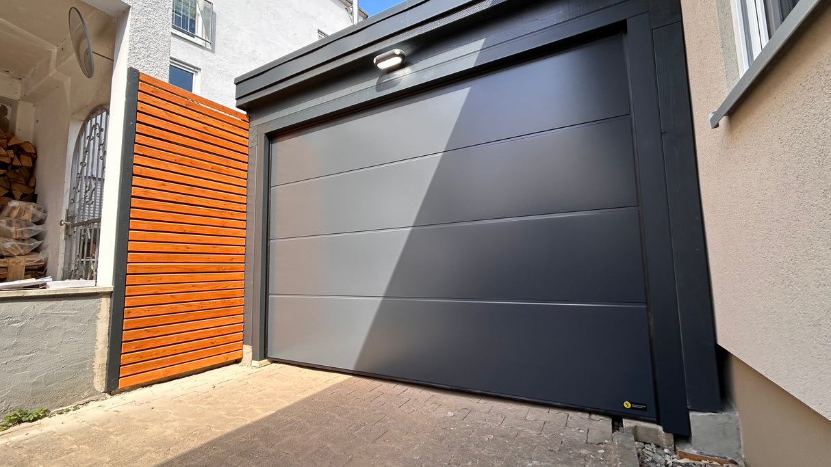 Garagentor RAL 7016 2500 x 2125 mm 