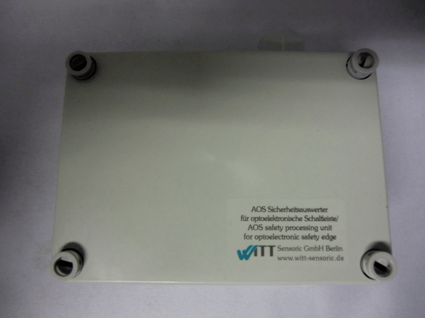 Optosensor-Auswertegerät KAT 3 für Torabsicherung

Sicherheits-Auswertegerät für optische Sensoren

KAT-3-Auswertung für Optosensoren an Toranlagen

Optosensor-Auswertegerät für Industrietore