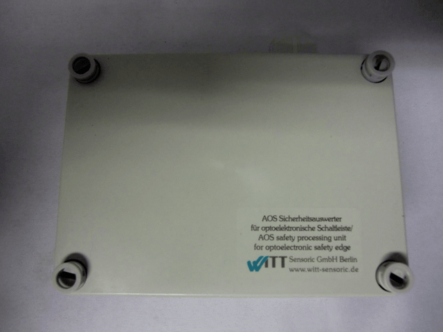 Optosensor-Auswertegerät KAT 3 für Torabsicherung

Sicherheits-Auswertegerät für optische Sensoren

KAT-3-Auswertung für Optosensoren an Toranlagen

Optosensor-Auswertegerät für Industrietore